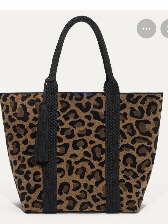 Rothy's Handbags - NWT Rothy's ReVelvet Cat Lightweight Tote